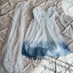 ⛔️SOLD⛔️ Elsa Costume Fits Sz 6-8 years old